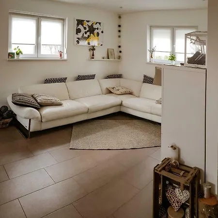 Dom wakacyjny Belle Maison Avec Jardin A *